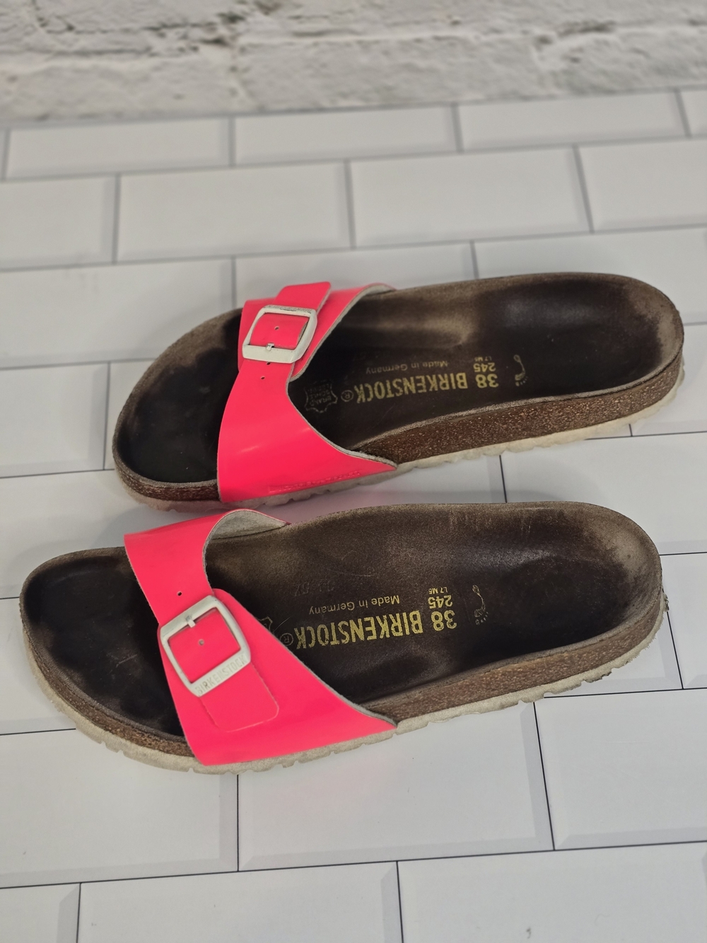 Birkenstock Madrid Neon Pink Single-Band Slide Sandals Sz 38 (7-7.5)